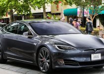 Tesla desactiva remotamente el piloto automático en el modelo S usado después de su venta 1